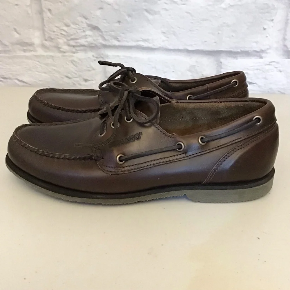 Sebago 9 (5E) Men’s Classic Brown Leather Boat Shoes Slip Ons Extra Wide Width